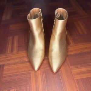 Comfortview Gold Ankle Booties